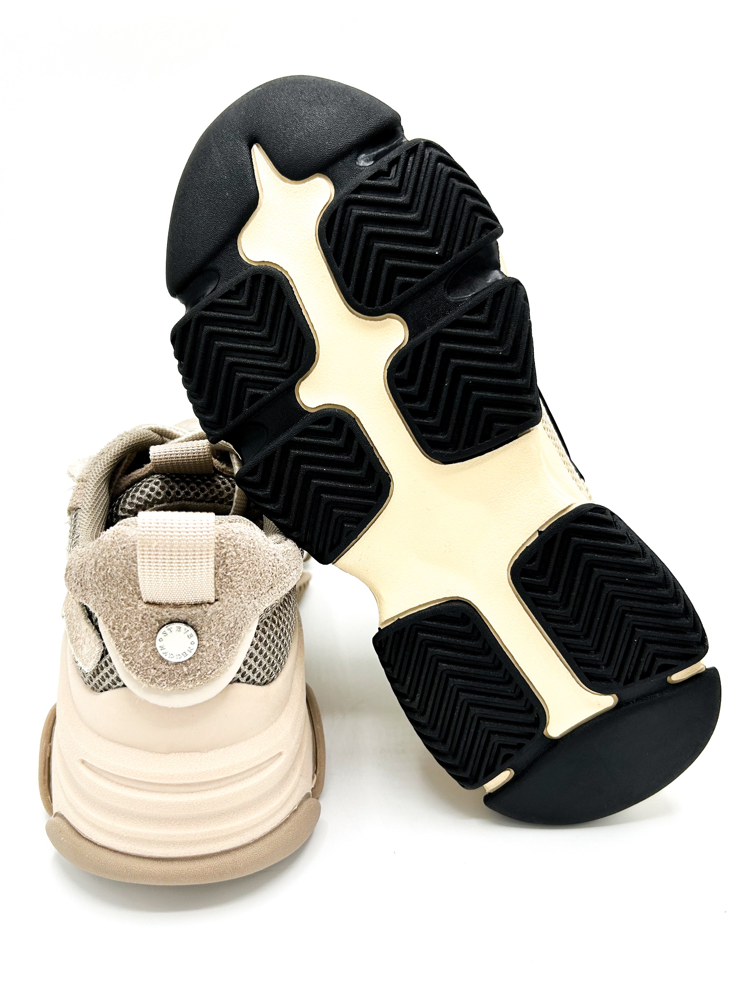 Possession Steve Madden