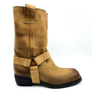 Boots 6116
